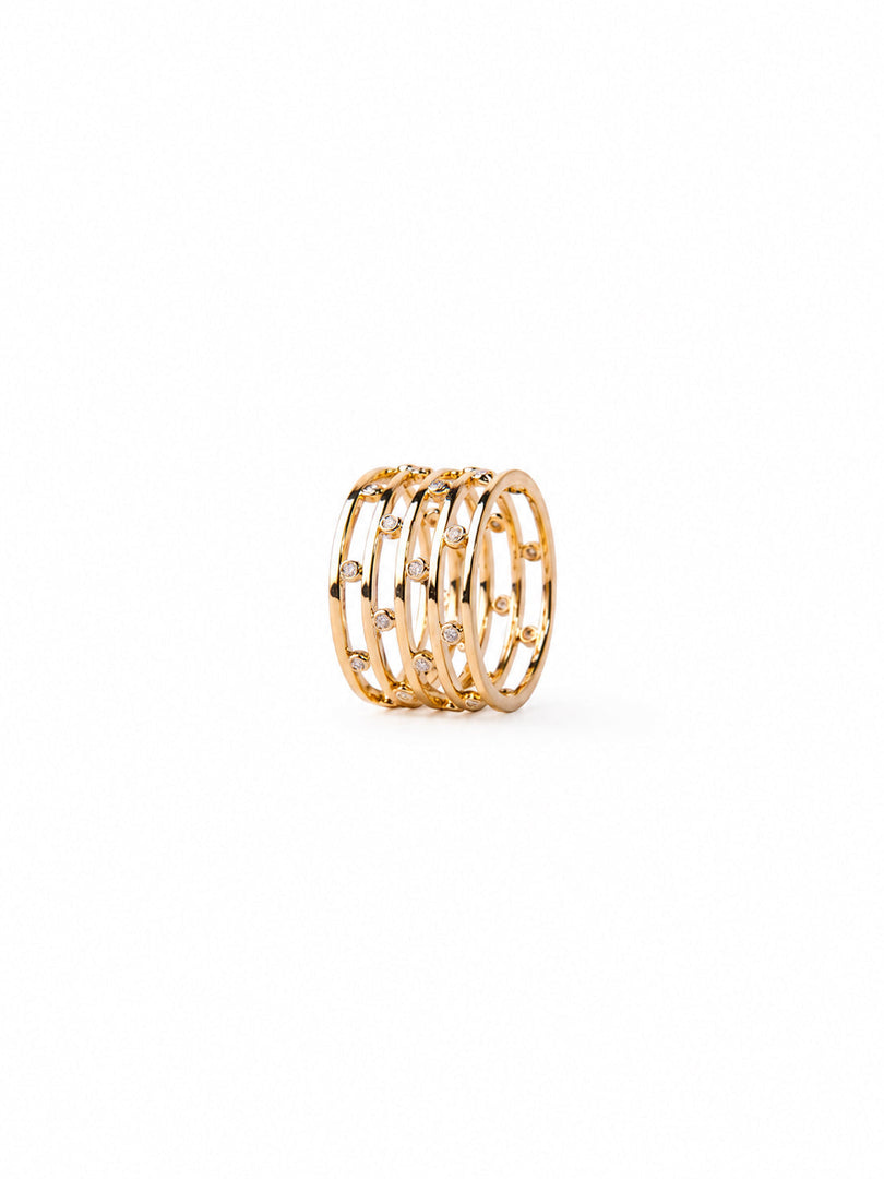 Ētoile Ring